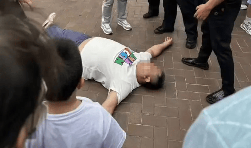 皇冠信用网代理注册_严重违反规定皇冠信用网代理注册！上海迪士尼通报：2年内禁止入园