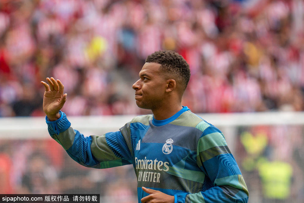 皇冠信用盘结算日_观战台：巴萨火拼巴黎+皇马远征 拜仁冲击开局九连胜