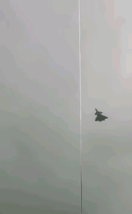 皇冠登1登2登3申请_挂满14枚导弹皇冠登1登2登3申请，狙杀还是屠杀？歼-20野兽模式，预示西太平洋变天