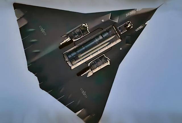 皇冠信用盘在哪里开通
_“歼-36”二号机曝光皇冠信用盘在哪里开通
,多个设计被调整,中美六代机进展高下立判