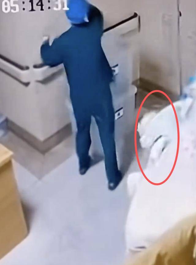 hga050怎么注册
_福建宁德一新生儿转送至病房途中坠落骨折hga050怎么注册
，疑因推车护栏未锁紧，医院：成立工作组处理