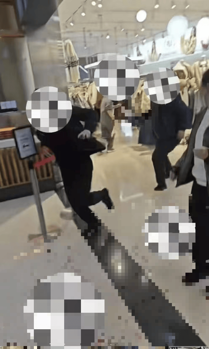 世界杯平台返点
_许昌胖东来生活广场内突发伤人事件世界杯平台返点
,多方回应