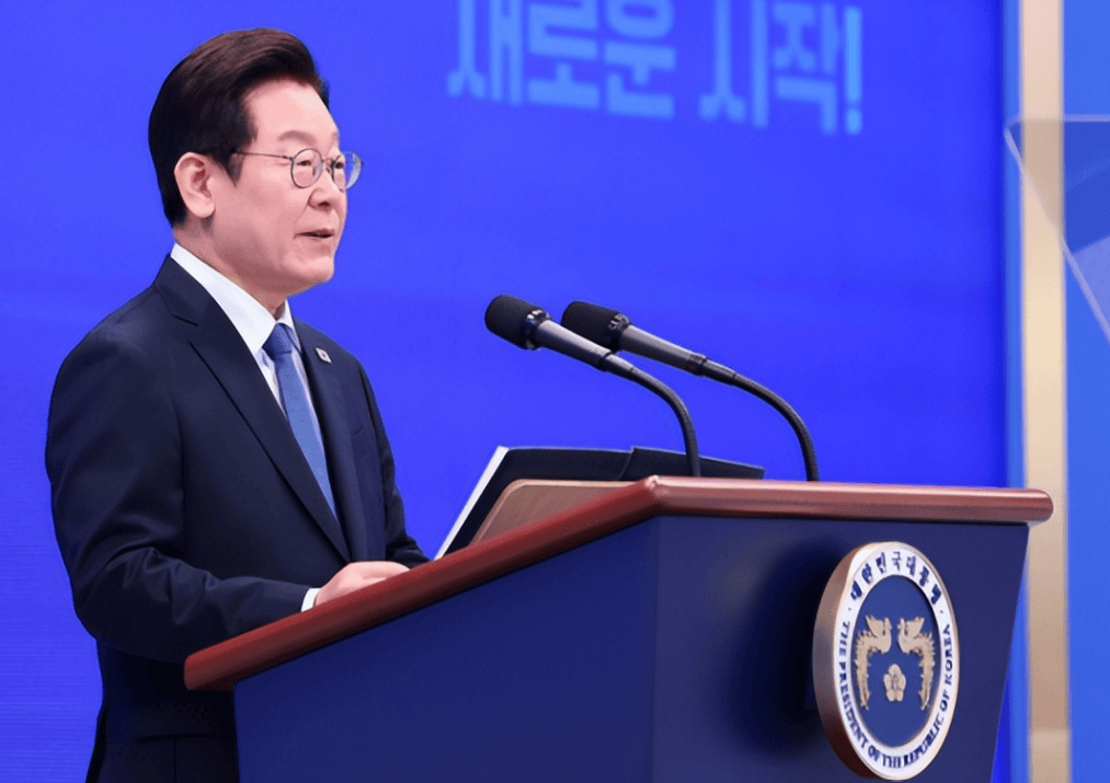 足球代理平台
_中方专机离开足球代理平台
，李在明遗憾承认中韩关系还没恢复，下定决心访华