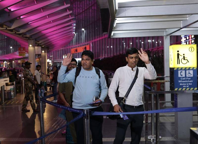 皇冠信用盘代理出租
_李显龙称中国已老印度尚年轻皇冠信用盘代理出租
，未来能赶超！藏着新加坡在中美印之间的战略卡位，印度有发展陷阱