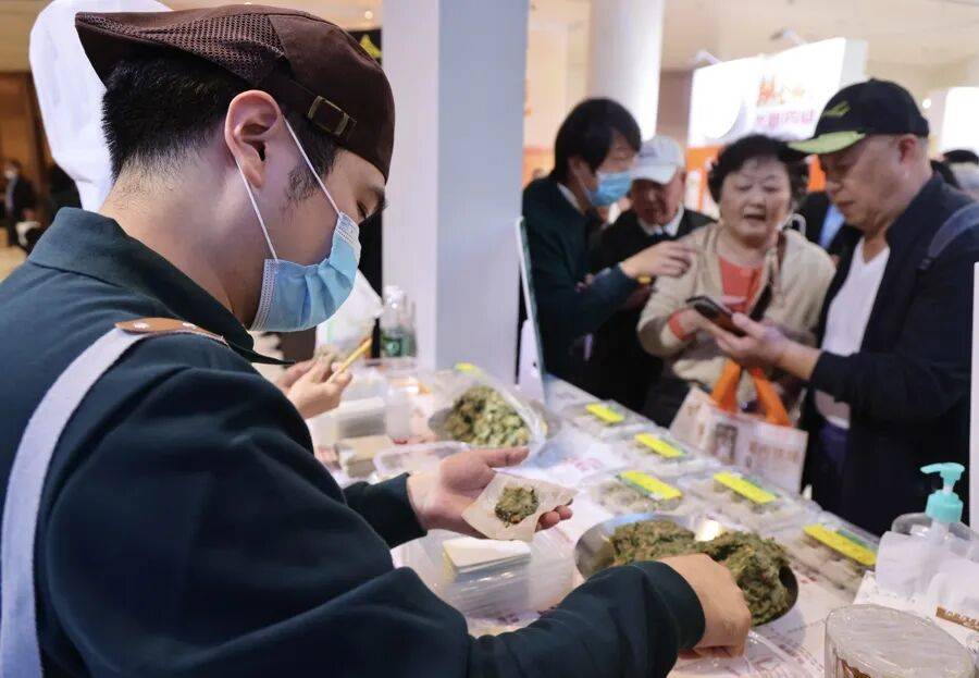 世界杯皇冠信用网会员注册
_沪上著名演员集体现身!全员哽咽全场动容世界杯皇冠信用网会员注册
,有人不惜为它抵押房产!面世在即,最新剧透