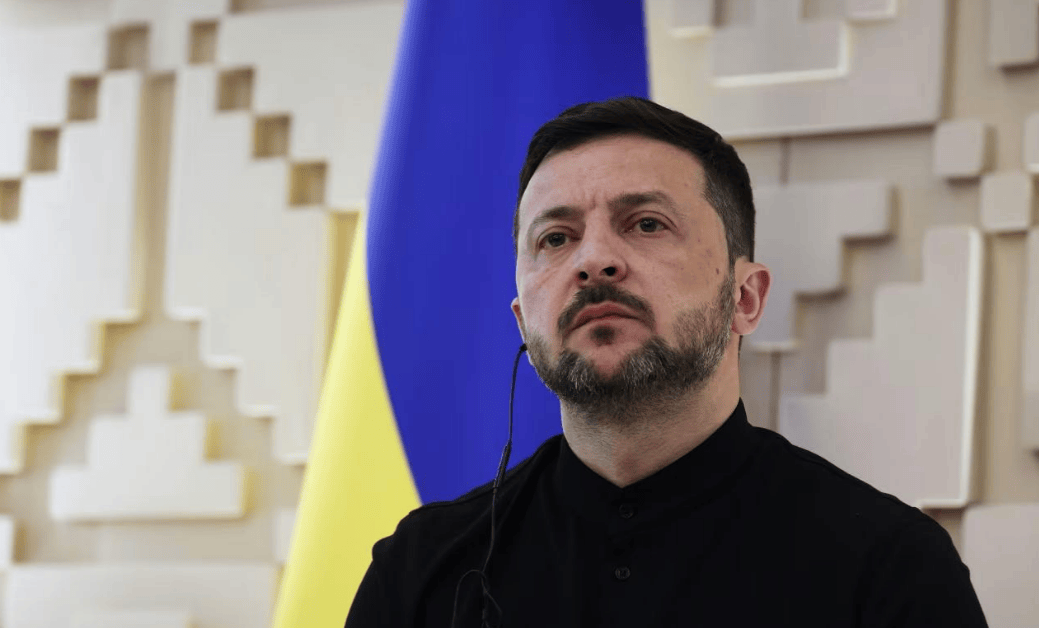 皇冠体育App下载
_这次轮到俄罗斯主动求谈判皇冠体育App下载
,乌克兰却立即拒绝,泽连斯基誓要展示“胜利姿态”