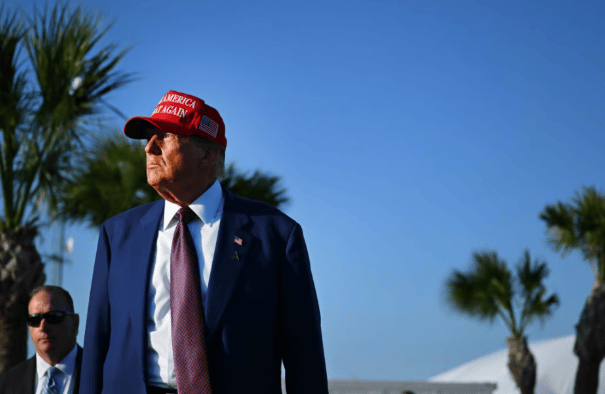 深圳新鹏城vs梅州客家_特朗普口风又变了！美公开向中方澄清一件事深圳新鹏城vs梅州客家，中美关系有了新评价