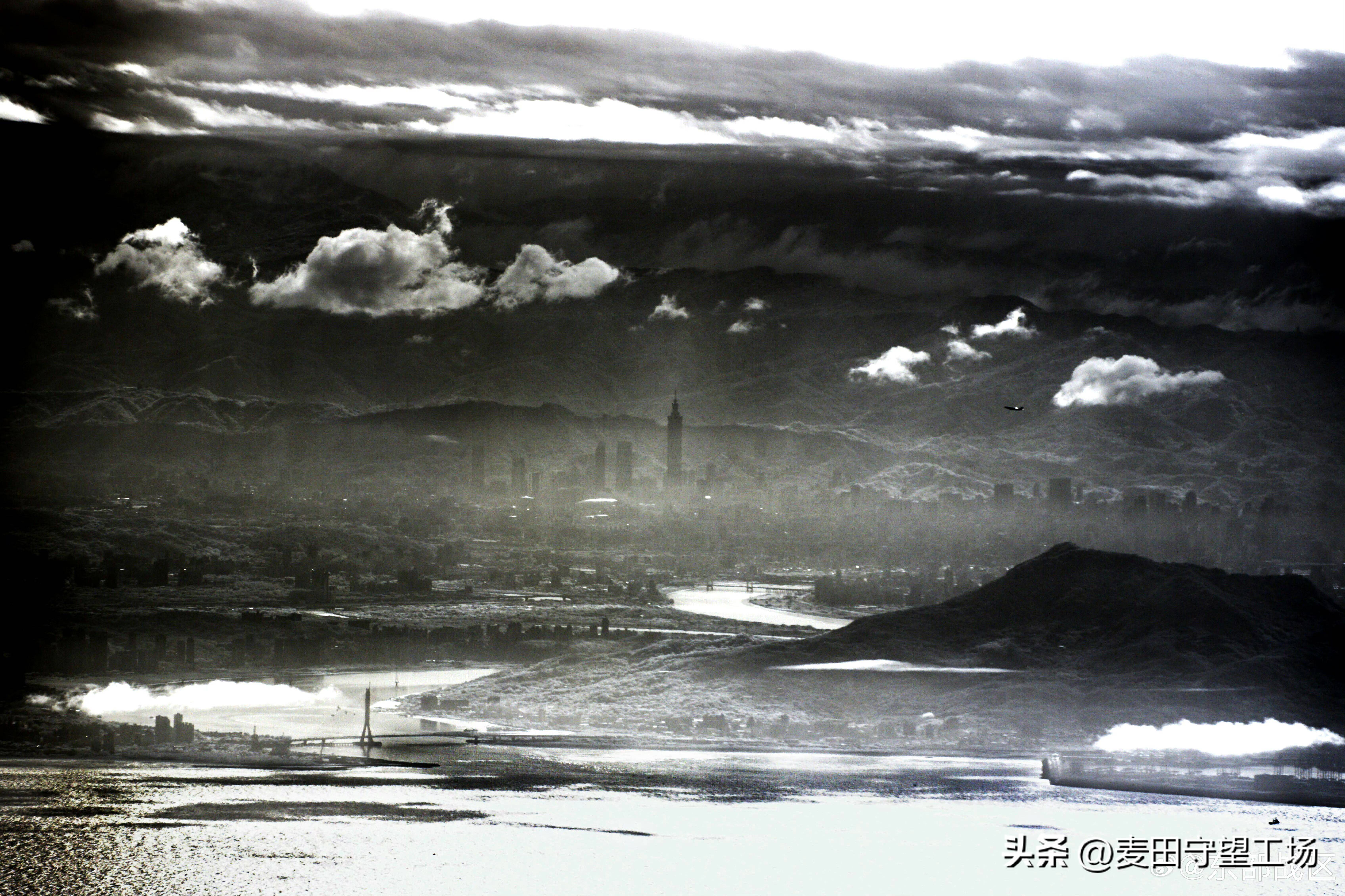 城之队vs皇家君主_对峙升级城之队vs皇家君主，台军公布F16V“锁定”歼16画面，距开火只剩一个按钮？