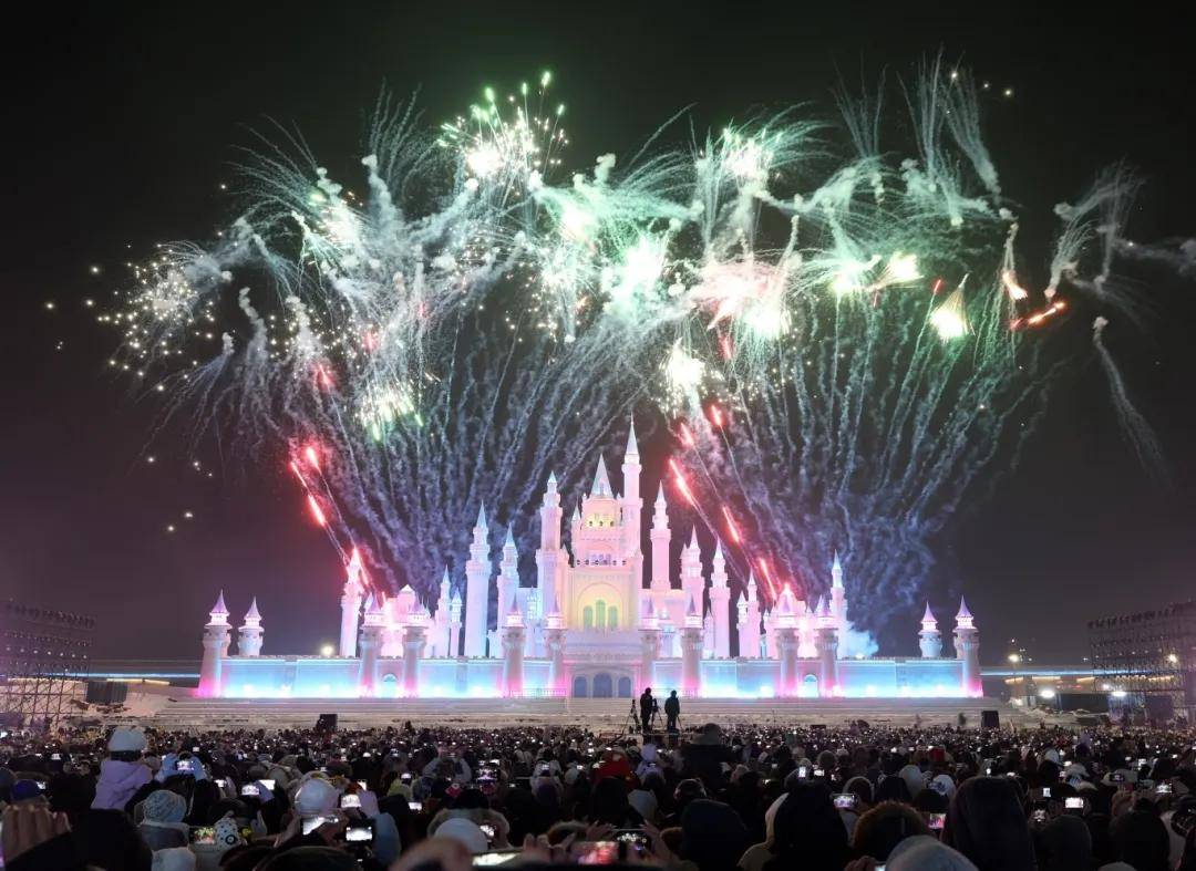 俱乐部友谊赛
_董宇辉刚走俱乐部友谊赛
,长春就被全网“追问”!这里到底还有多少惊喜?