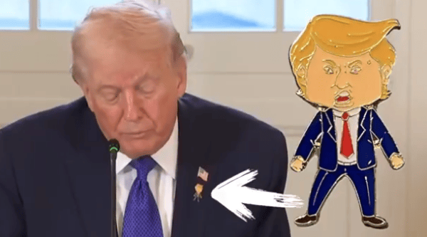 皇冠网址
_特朗普直接把纸条内容念出来了皇冠网址
,鲁比奥快“碎”了…