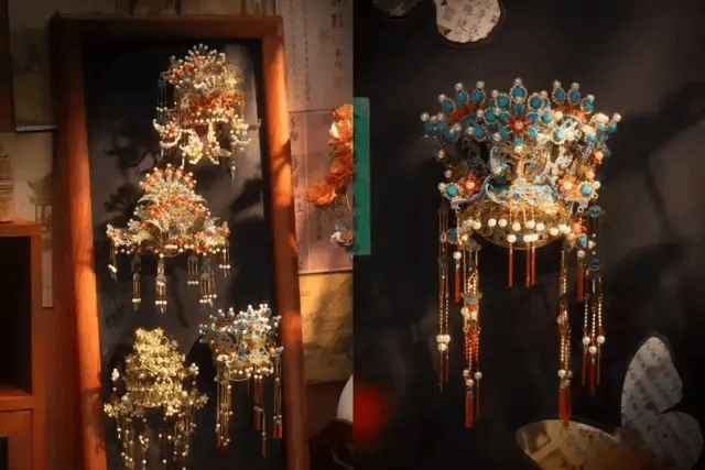 皇冠代理登3_一边万人大厂停工皇冠代理登3，一边出口订单暴增：“潮玩之都”东莞，深陷冰火两重天