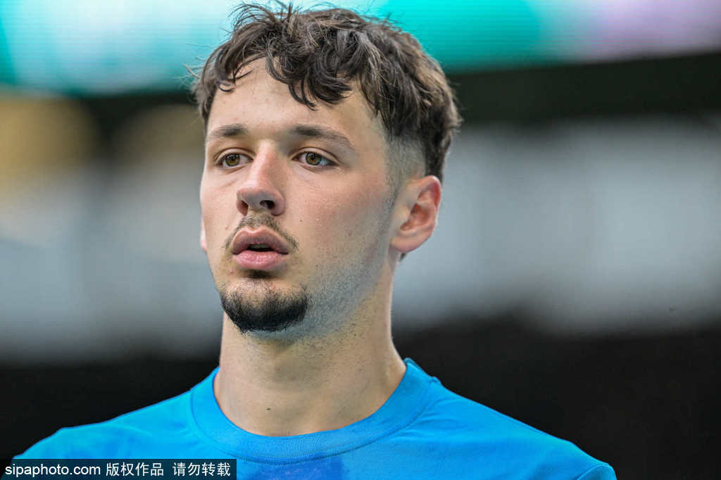 法国乙组联赛_埃德森缺席曼城大名单法国乙组联赛！转会加拉塔萨雷背后的隐情与未来走向分析