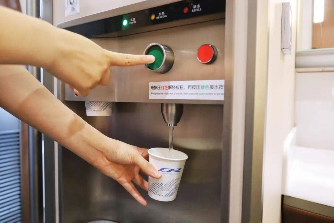 白俄罗斯超级联赛_这趟北京西往返深圳北的列车全是单间白俄罗斯超级联赛，国庆中秋假期加开！