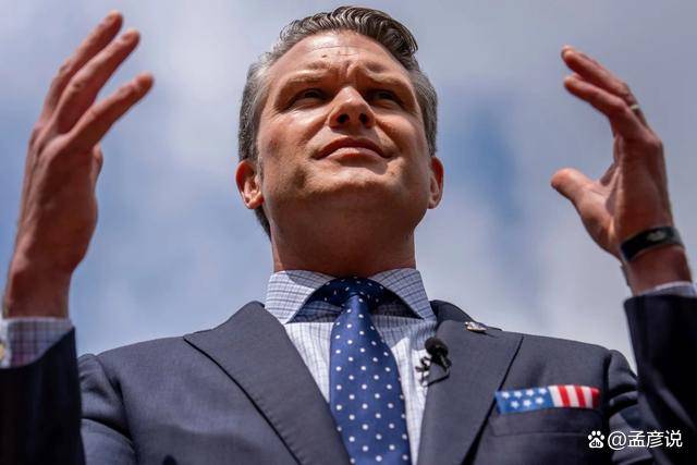 皇冠信用网_解放军刚透露大消息皇冠信用网,意识到不对劲的特朗普,紧急召回800名大将