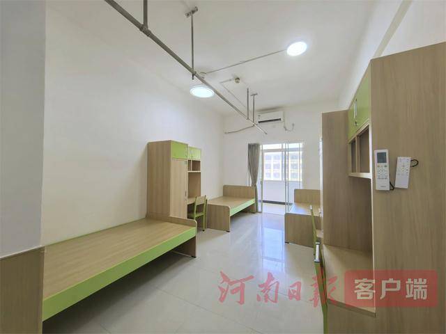 皇冠信用盘代理_从8人间到夫妻房皇冠信用盘代理,郑州富士康员工幸福安居“进行时”