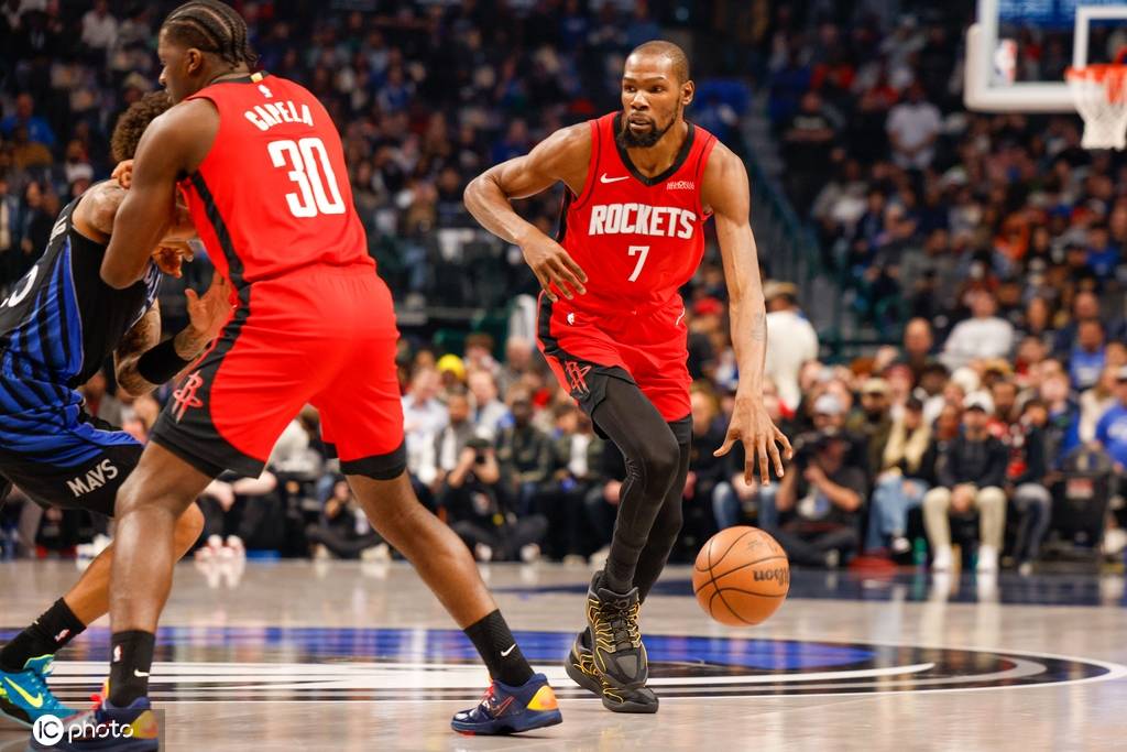 乌克兰vs瑞典_杜兰特27分浓眉29+8 弗拉格19分独行侠胜火箭