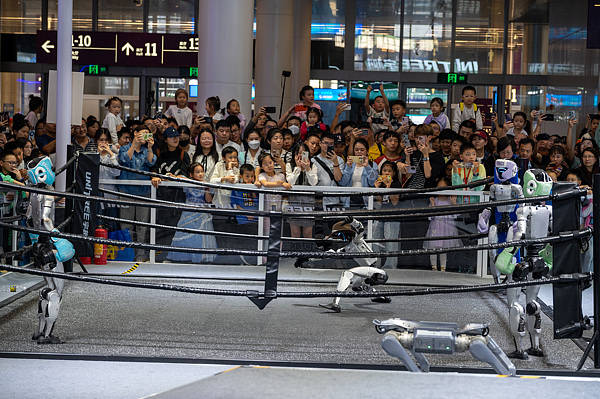 皇冠信用网出租_澳媒感叹：中国过去试图追赶西方皇冠信用网出租，现在赶上了，但西方未来可能赶不上中国