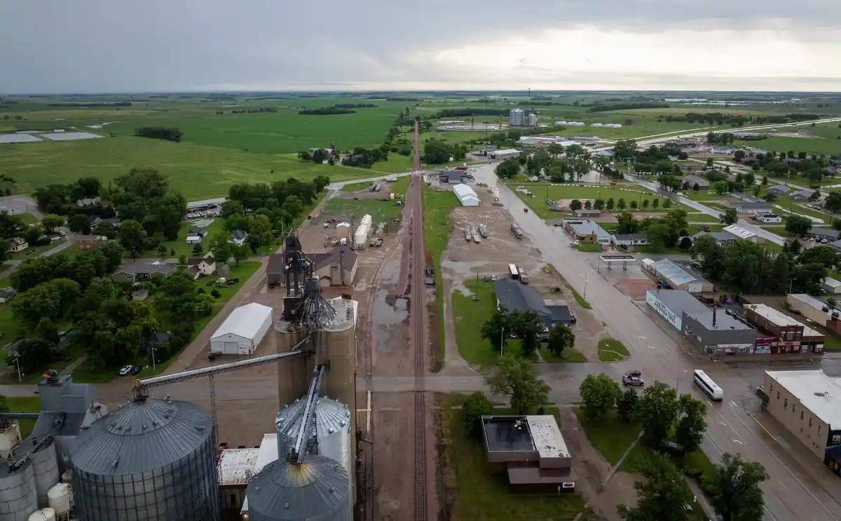 信用网怎么开户_一张令人心碎而愤怒的照片信用网怎么开户，一次让美国跌落“神坛”的机会