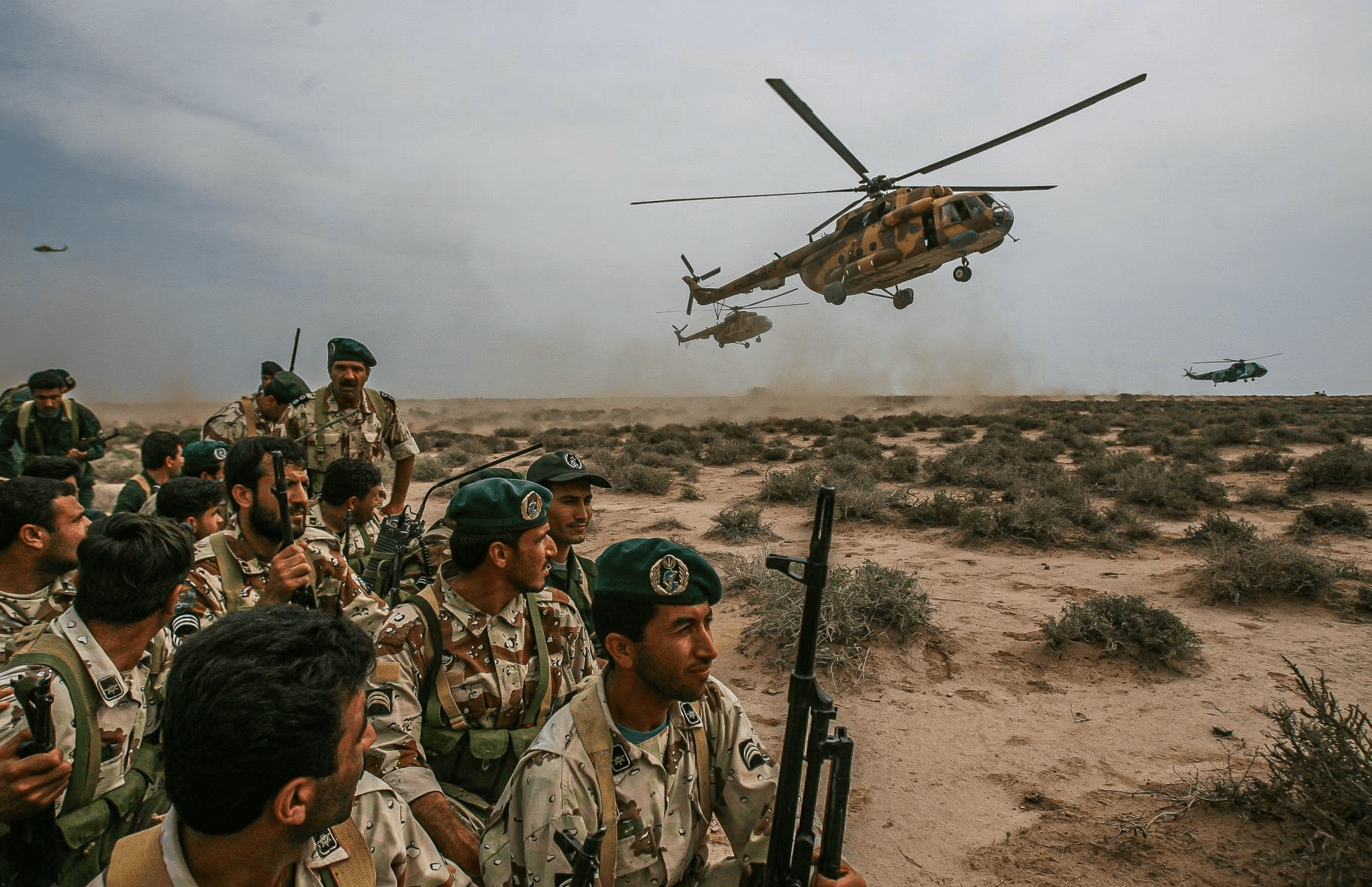 皇冠信用庄家_伊朗第13波导弹雨砸下皇冠信用庄家，100万大军准备打地面战，英法德已选边站