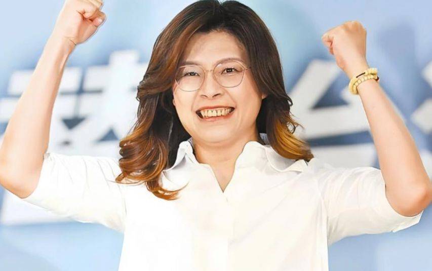 皇冠信用网账号注册_郑丽文亮相人民大会堂皇冠信用网账号注册，马英九的叮嘱她全听进去了？统一势在必得