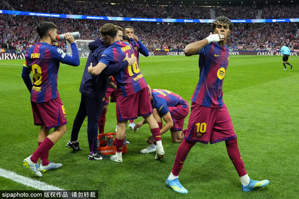 皇冠代理分红_欧冠争议再升级！巴塞罗那怒火中烧皇冠代理分红，拉什福德领衔众将炮轰裁判，向欧足联再递“爆炸性”投诉！