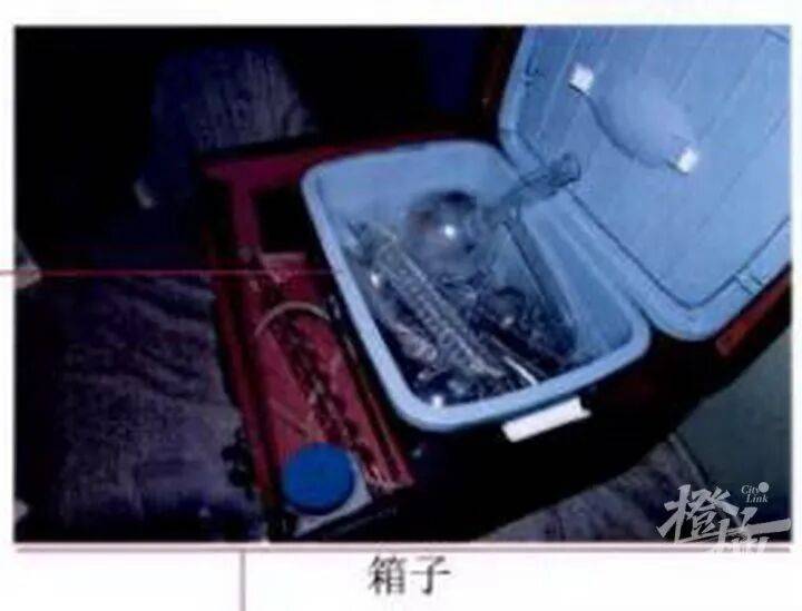 曼城 v 布莱顿_杭州一男子怀疑女友出轨曼城 v 布莱顿，靠AI搜集配方、网购化学原料，在家搭实验室制“听话水”，“我知道算毒品，只想让她昏睡，就可翻看她手机了”
